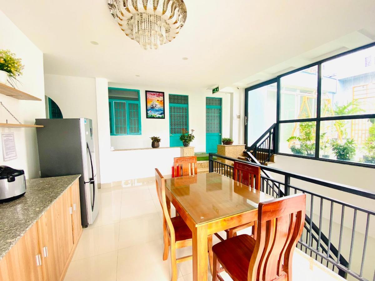 Moon'S House Homestay Quy Nhon Exteriör bild