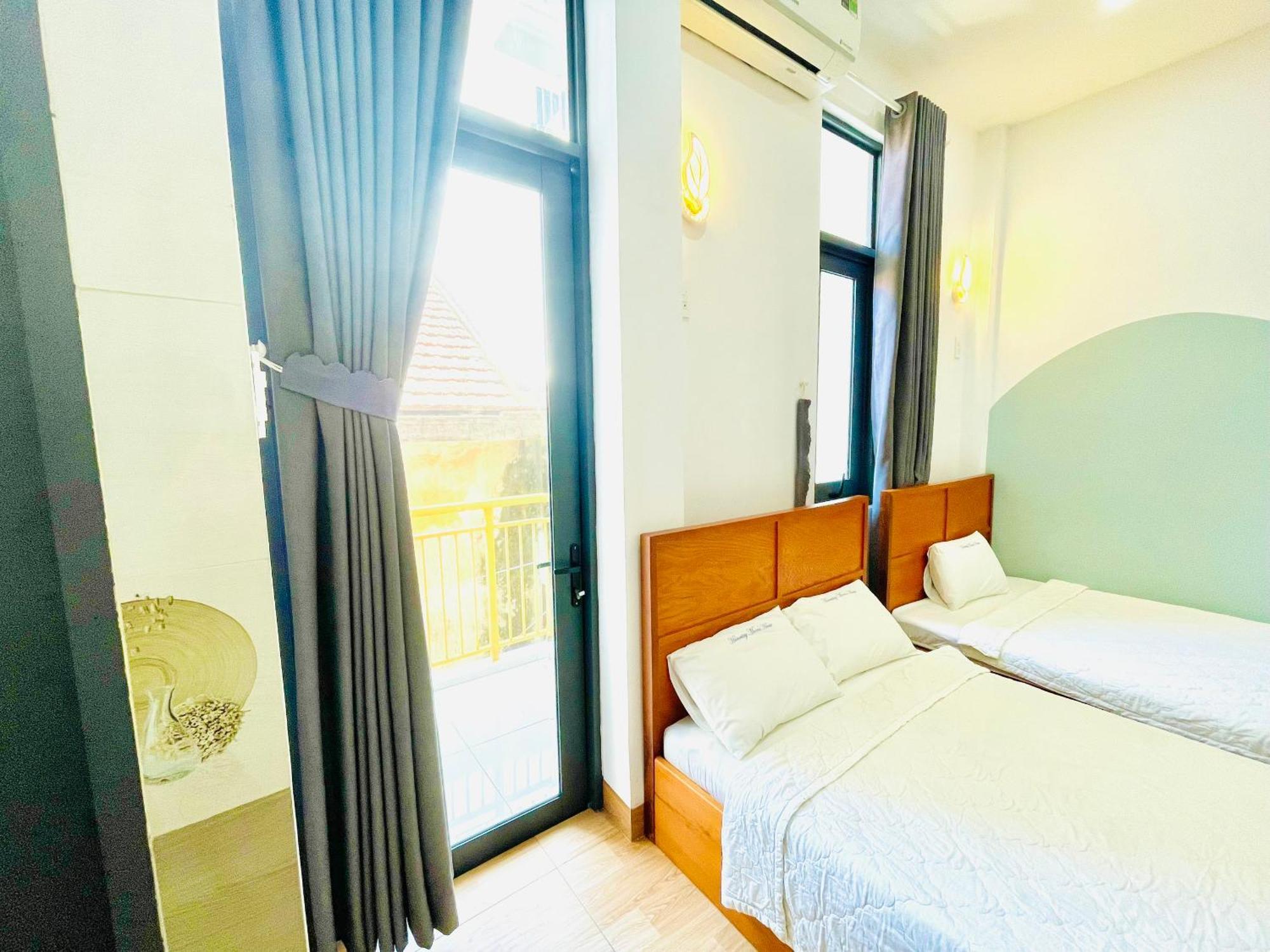 Moon'S House Homestay Quy Nhon Exteriör bild