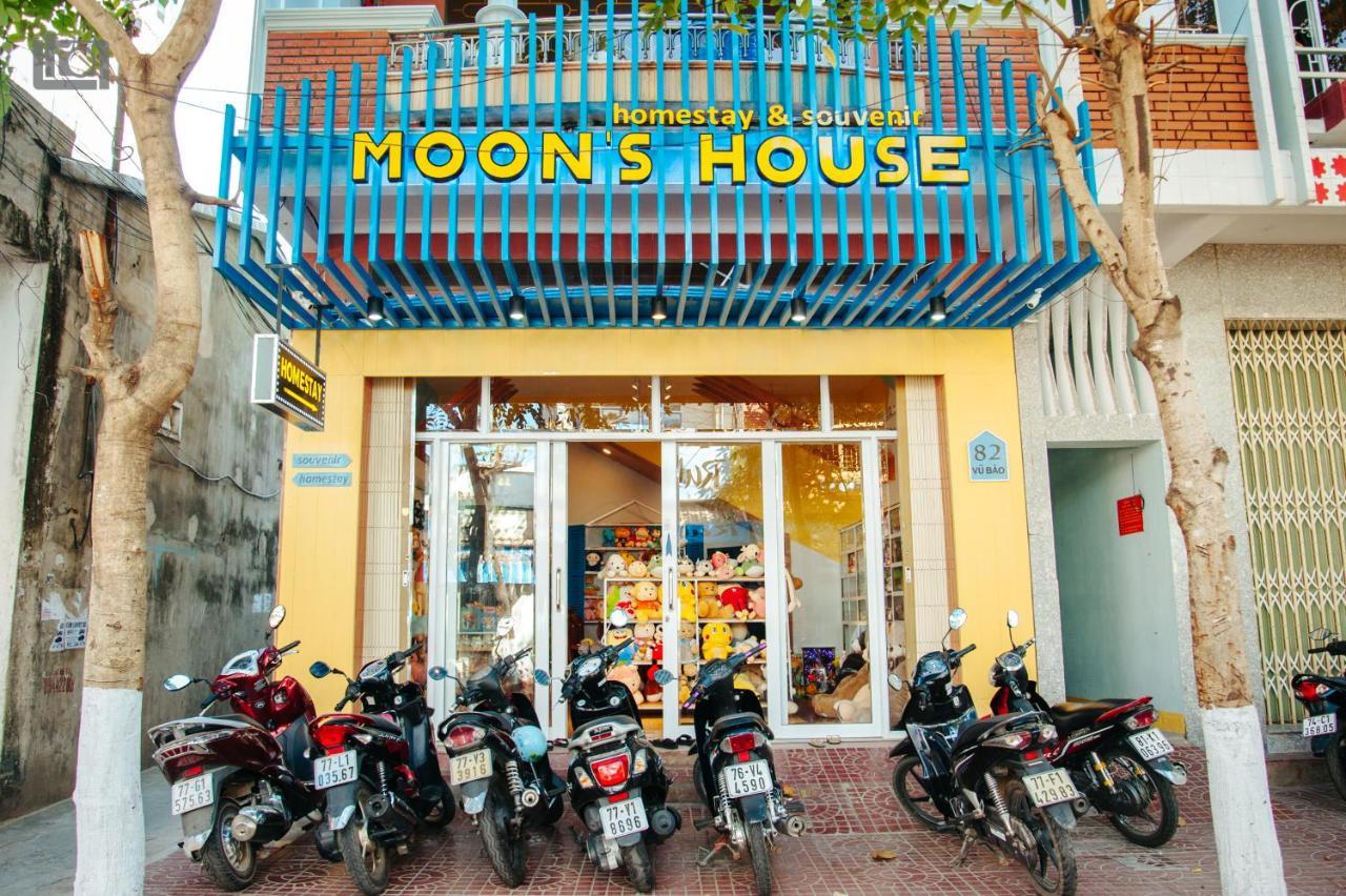 Moon'S House Homestay Quy Nhon Exteriör bild